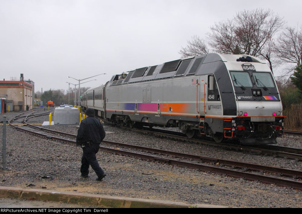 NJT 4546 arrived.
